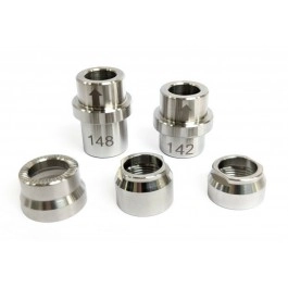 Adaptateur d'axe traversant...