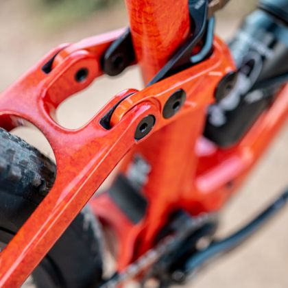 MEGAMO CRAVE MTB-Fahrrad